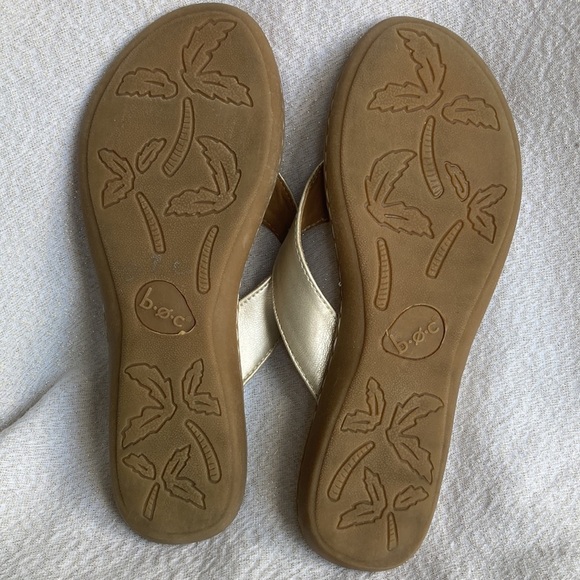 Women's b.o.c. Metallic Zita Thong Sandals Size 10M - Picture 6 of 6